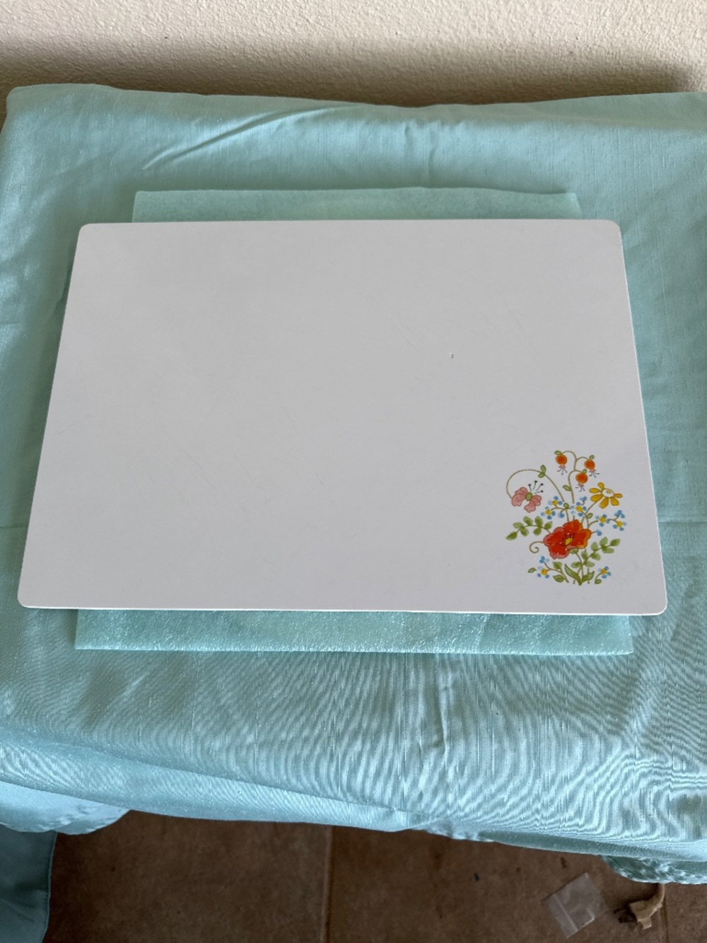 Vintage corningware  wildflower counter saver/cutting board